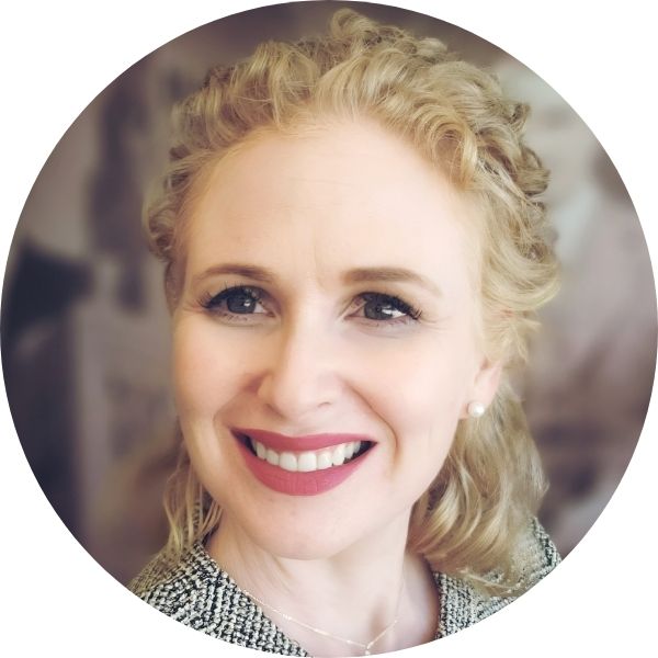 Headshot of Courtney Buckey